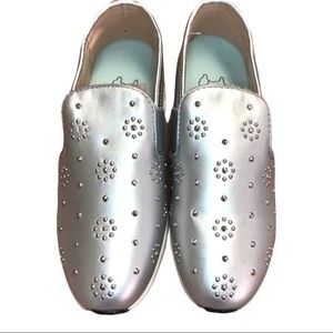 Agatha Paris Silver Embellished Metallic Studded Slip On Shoes Sneakers Sz 7